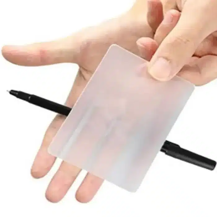 Carte invisible pour tours de magie 1