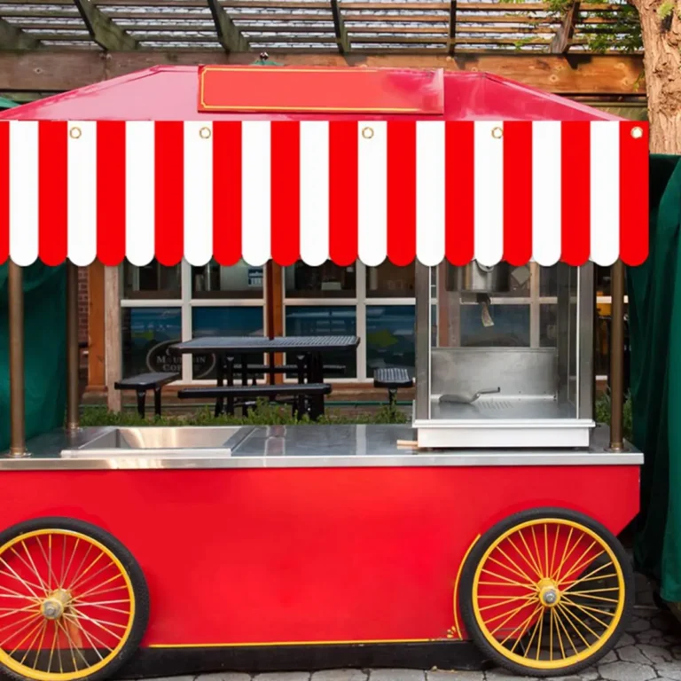 Banderole rayée rouge et blanche Cirque 6