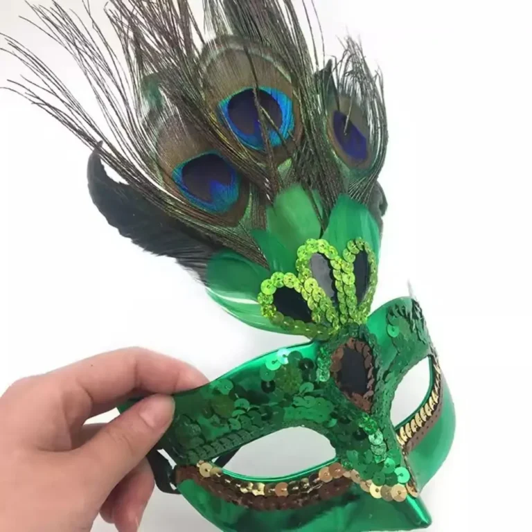Masque carnaval plumes de paon 18