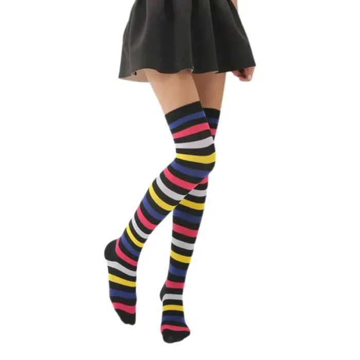 Chaussettes longues multicolores à rayures 5