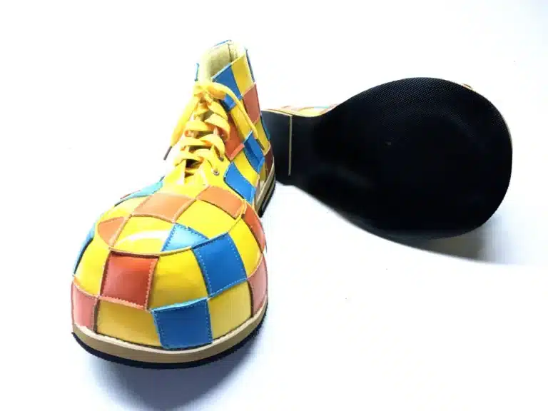 Chaussures de clown à carreaux 2