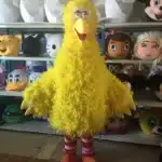 Mascotte poussin jaune 1