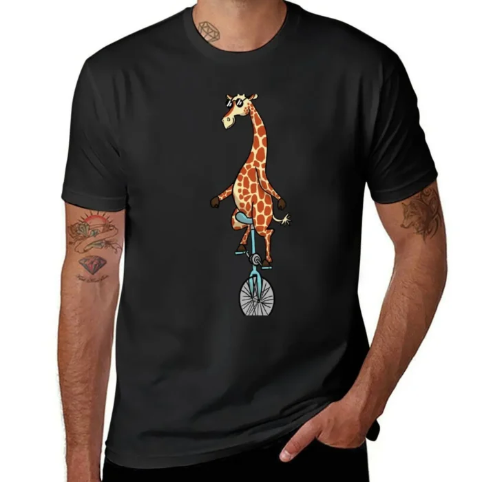 T-shirt monocycle girafe pour homme 1