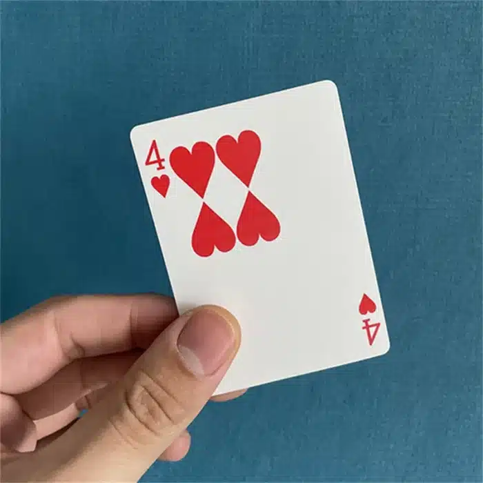 Carte magique coeurs qui se déplacent 3