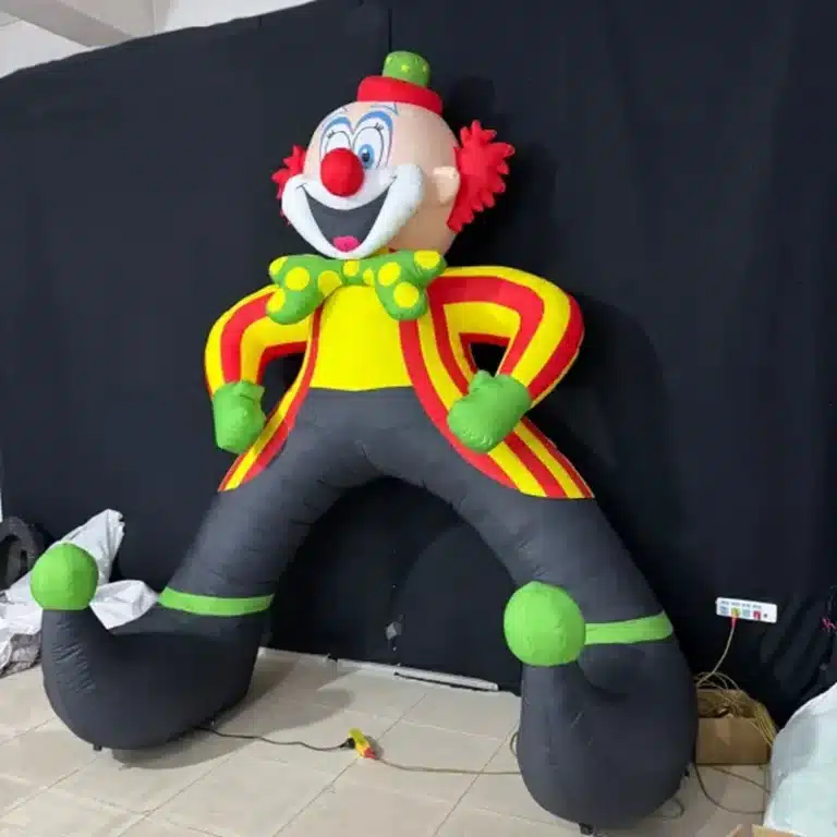 Structure gonflable clown 4