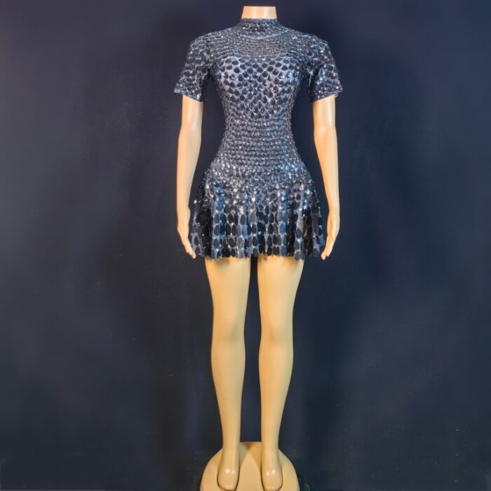 Mini robe à paillettes 19