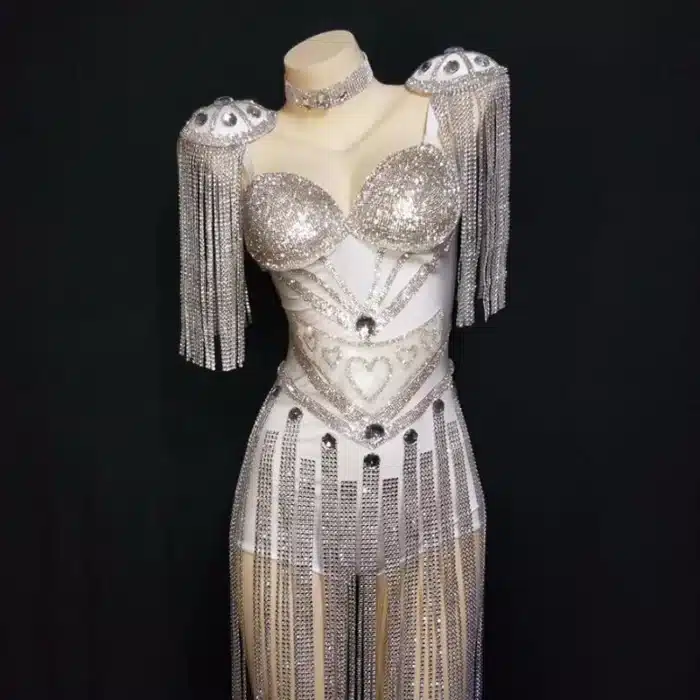 Tenue à franges scintillantes 10