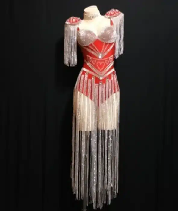 Tenue à franges scintillantes 7