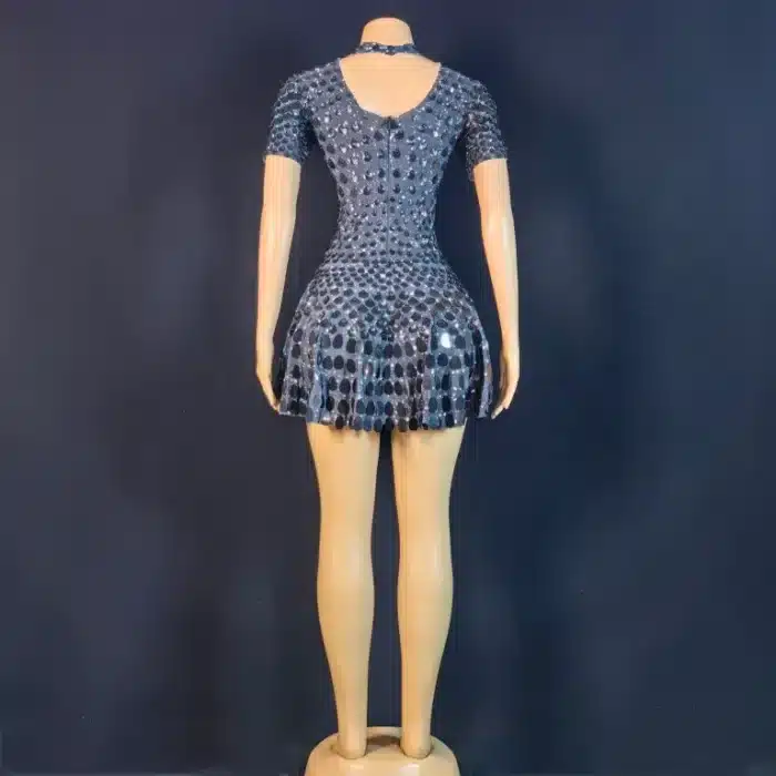 Mini robe à paillettes 18