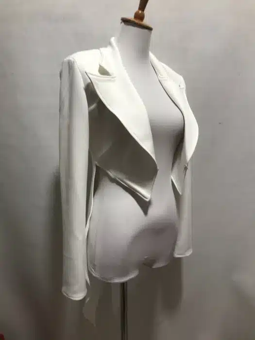 Veste à queue de pie femme 4