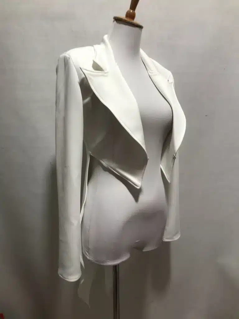 Veste à queue de pie femme 4