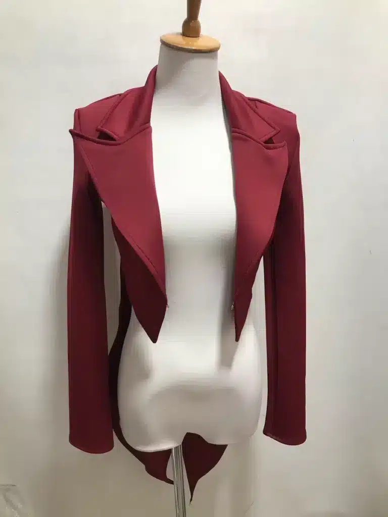 Veste à queue de pie femme 15