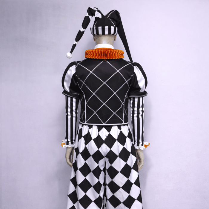 Mannequin en costume de clown harlequin (1)
