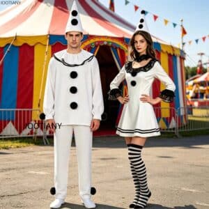 Costume de Pierrot blanc et noir